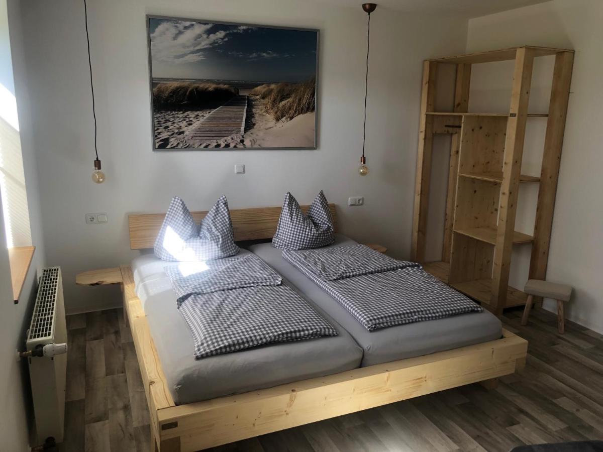 Landgasthof Wetteraperle Raila エクステリア 写真
