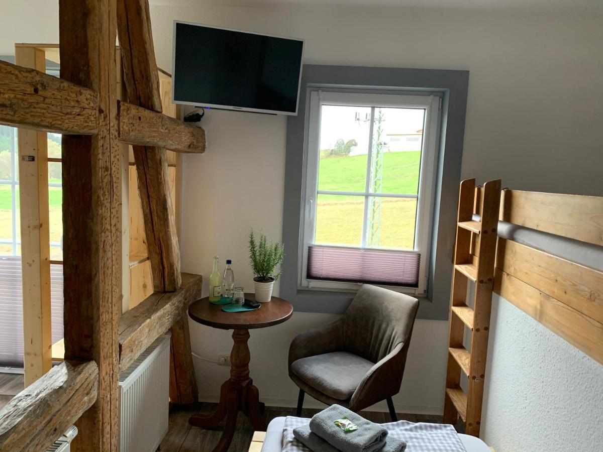 Landgasthof Wetteraperle Raila エクステリア 写真